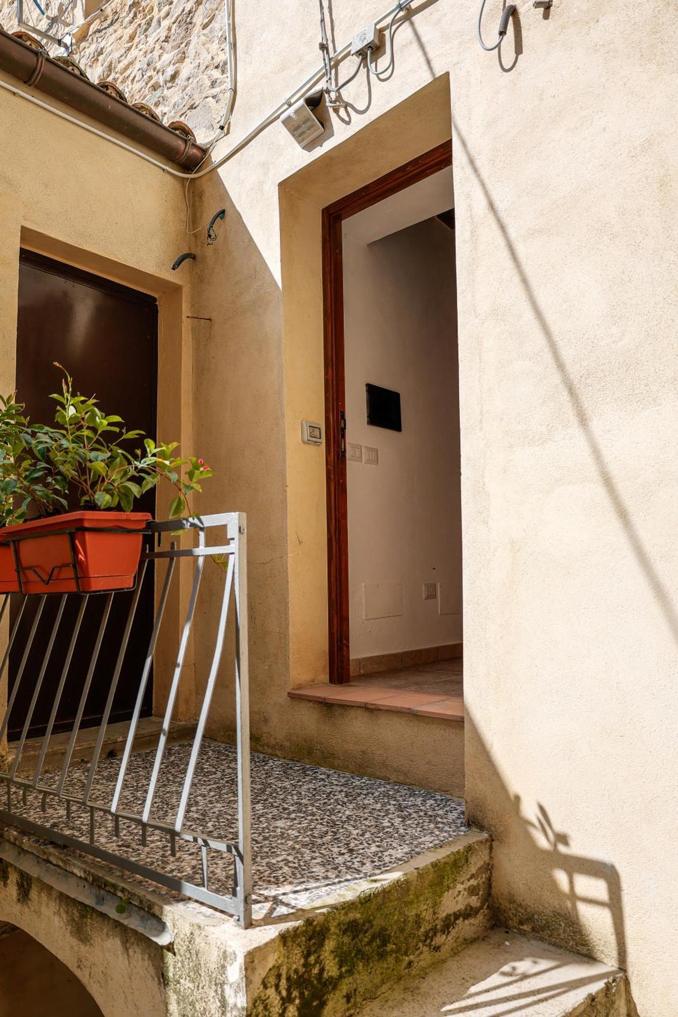 La Portella Quiet Residence Oriolo  Exterior foto